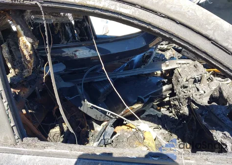 2013 Kia Sorento Ex z USA, uszkodzony, nr VIN 5XYKU4A63DG330108